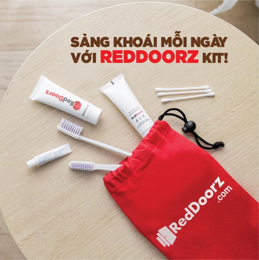 Reddoorz Near Cau Song Han 2 Дананг Экстерьер фото