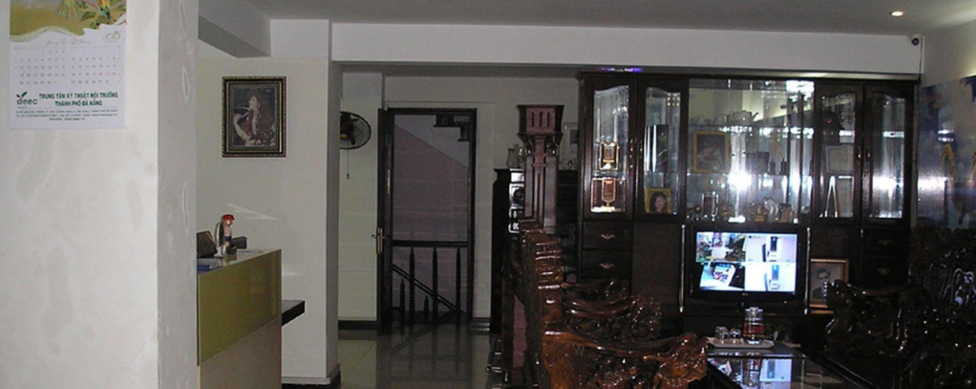 Reddoorz Near Cau Song Han 2 Дананг Экстерьер фото