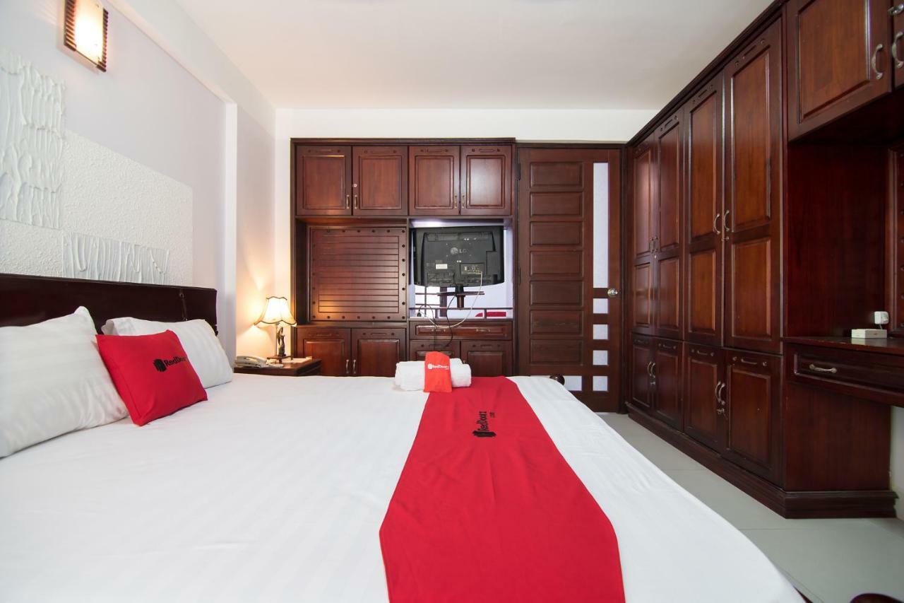 Reddoorz Near Cau Song Han 2 Дананг Экстерьер фото