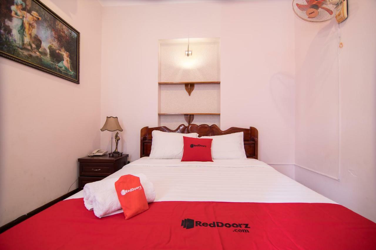 Reddoorz Near Cau Song Han 2 Дананг Экстерьер фото